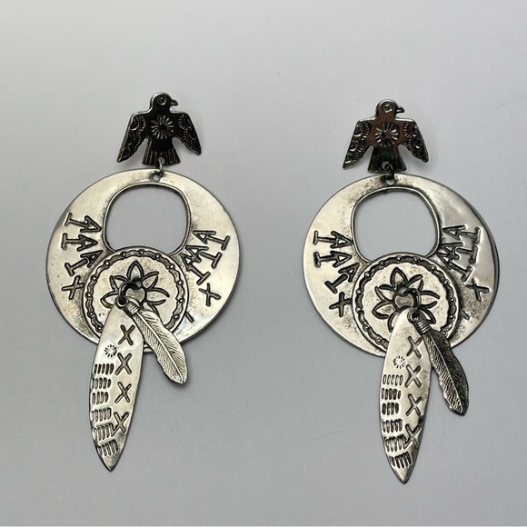 VINTAGE Native American Style Aluminum 4” Earrings - Picture 3 of 7